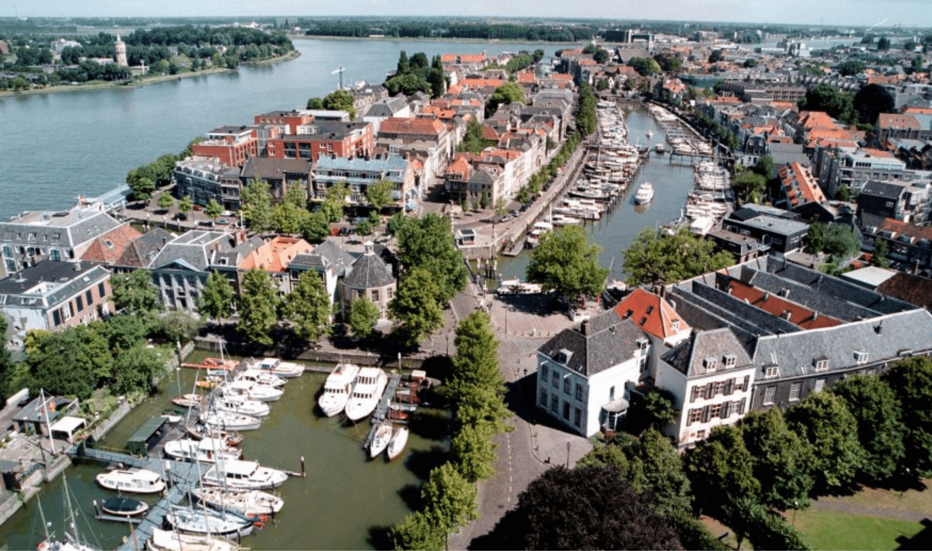 Fietsvakantie rondom Dordrecht met hotelboot Merlijn
