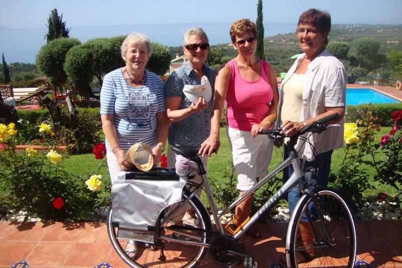 Klanten op huurfiets Kefalonia