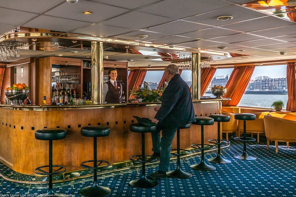 Ms Johannes Brahms - Bar