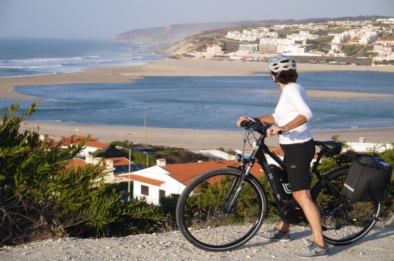 zilverkust dita met fiets zilverkust dita met fiets