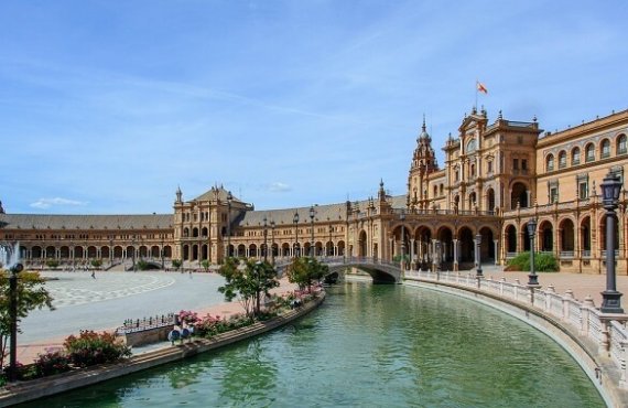 Plaza de España in Sevilla Plaza de España in Sevilla