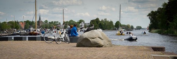 Fietsers en bootjes Friesland