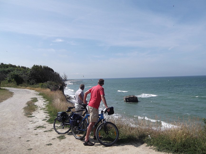 Fietsers aan t water 