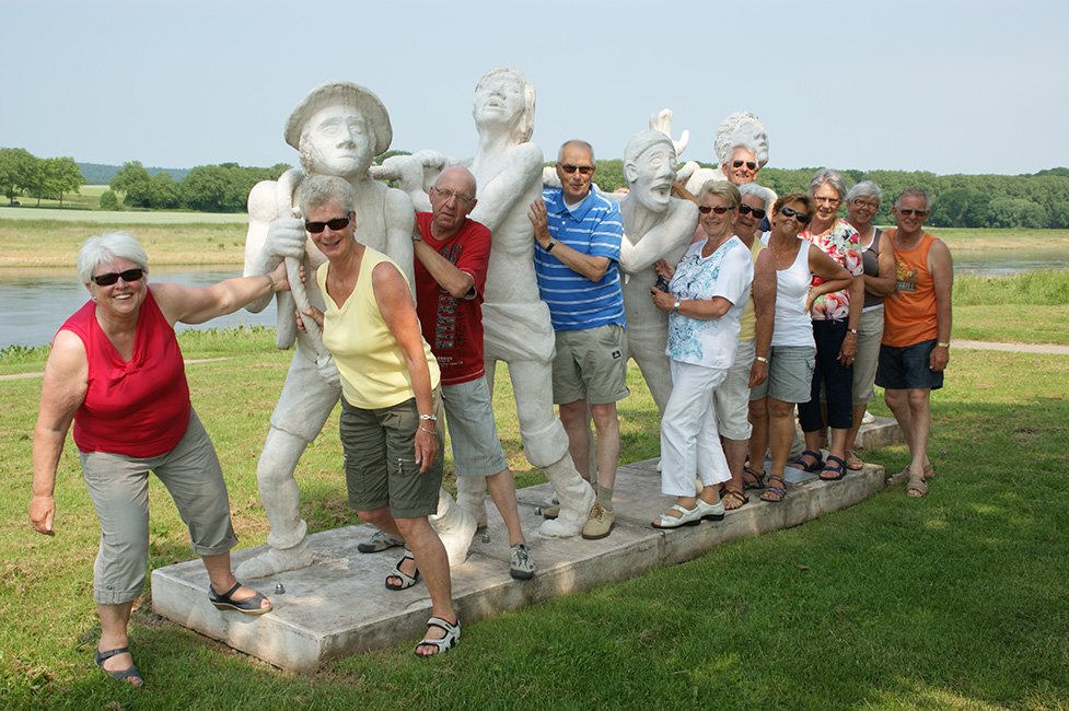 Groep bij beeld 