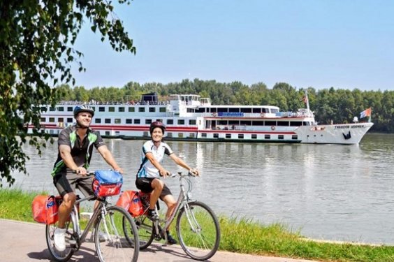 MS Theodor Körner schip op Donau