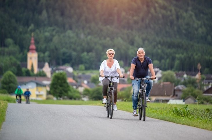 Fietsen langs bergdorpjes tijdens de fietsvakantie Karinthi&euml;