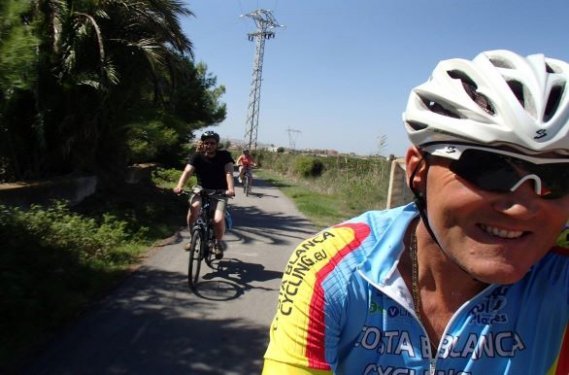 begeleide fietsreis Costa Brava Kerstmarkt