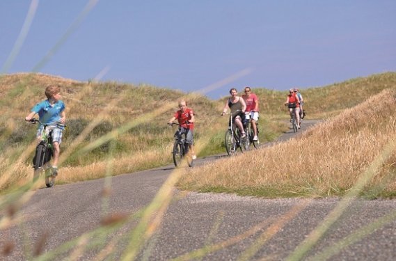 Duinen  Duinen met fietsers