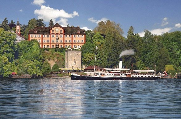 Schip op de Elbe bij slot