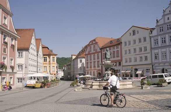 Fietsen door Rothenburg ob der Tauber en Regensburg over de Altmühl-Radweg