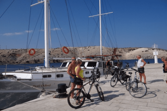 Geniet van een vakantie langs de mooiste kust van Europa op deze fietscruise langs de Dalmatische kust van Kroatië Geniet van een vakantie langs de mooiste kust van Europa op deze fietscruise langs de Dalmatische kust van Kroatië