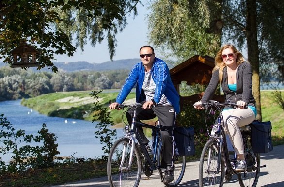 donau passau wenen  fietsers