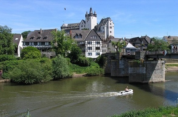 Diez fietsen en wandelen langs de Lahn