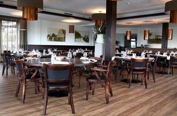 Hotel Moeke Moore Restaurant
