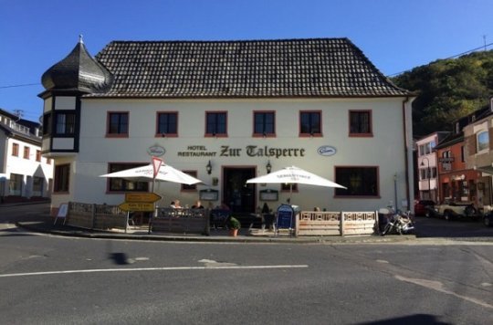 Voorkant van het hotel