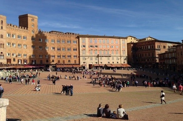 Onbegrensd fietsen naar Rome lange afstand fietsvakantie Fital Vakanties Sienna