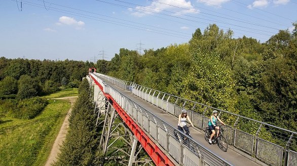 Spoorviaduct