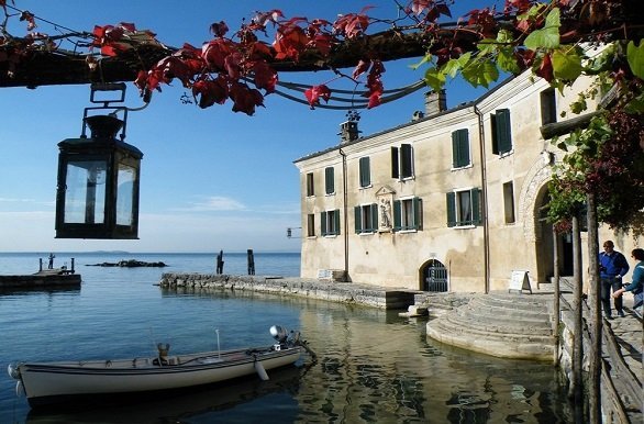 Sirmione