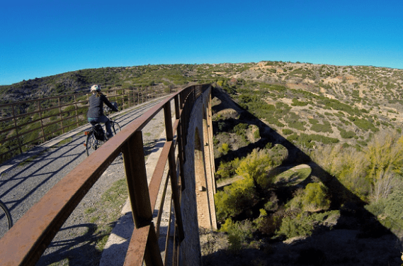 via verde_op brug albentosa verkleind.jpg Via Verde Valencia 6