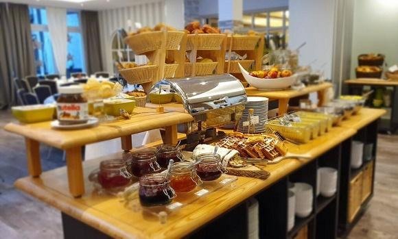 Hotel Merfelderhof ontbijtbuffet