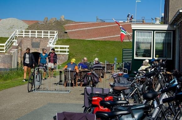 terras Noordpolderzijl