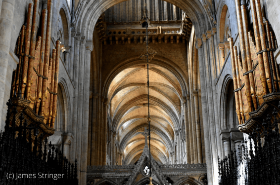 Durham Cathedral, interieur -foto: James Stringer