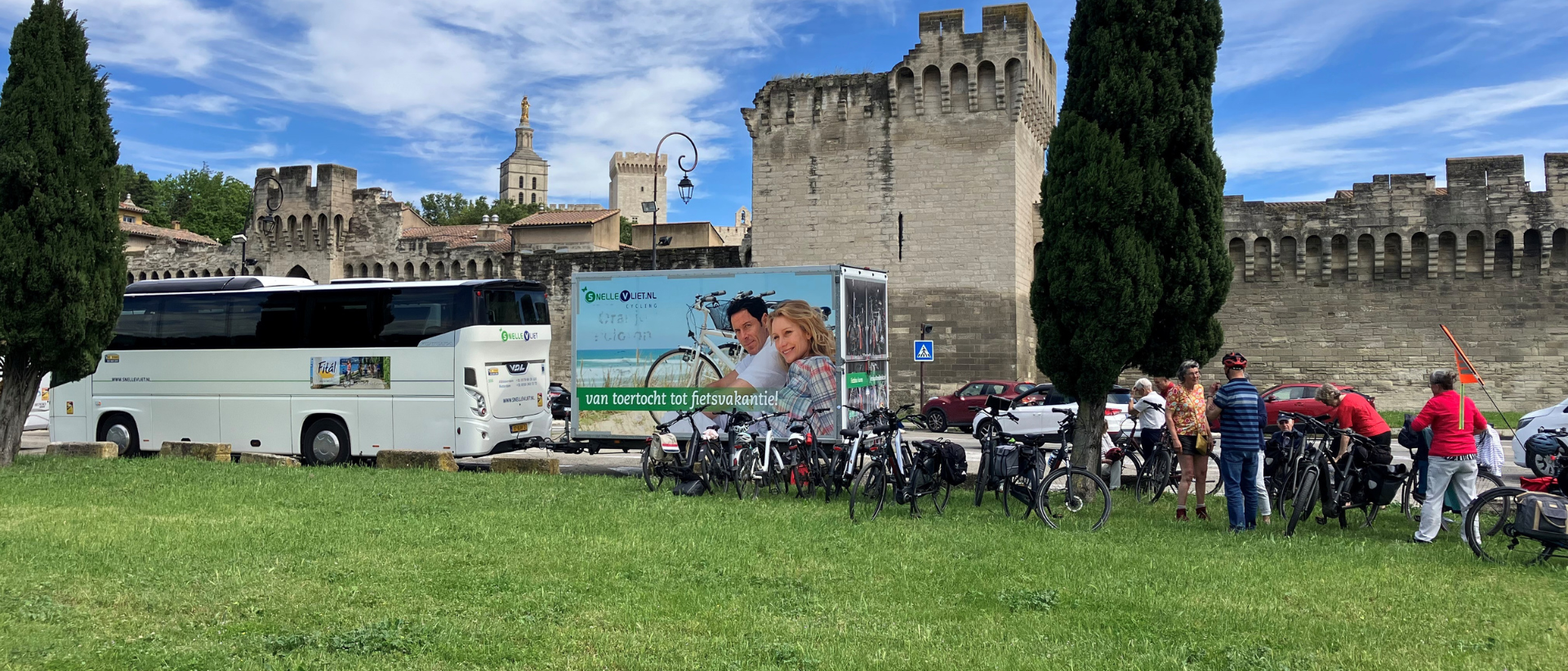 Fietsgroepsvakanties met eigen fietstrailer