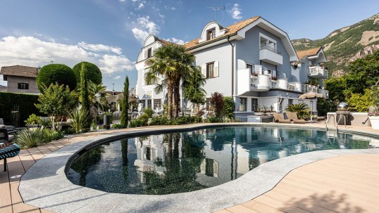 ***Villa Groff ***Villa Groff