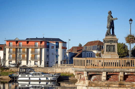 Ibis Auxerre centre