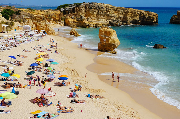 Albufeira strand