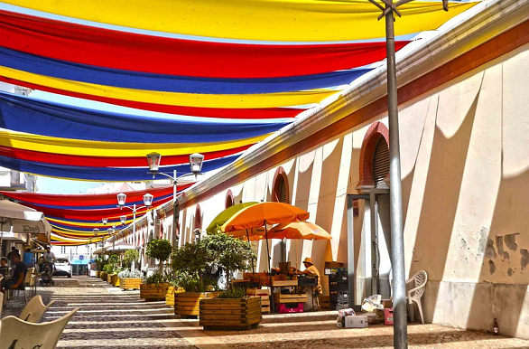 Loulé met overdekte straat